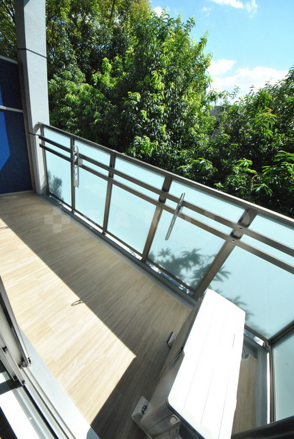 18/30 バルコニー