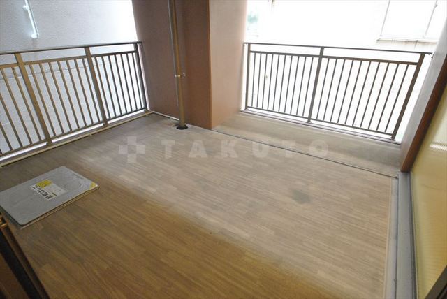 22/30 バルコニー