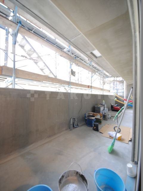 19/30 バルコニー