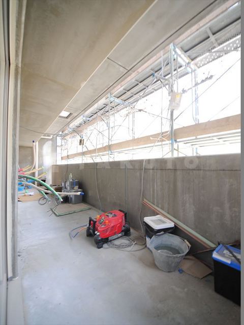 18/30 バルコニー