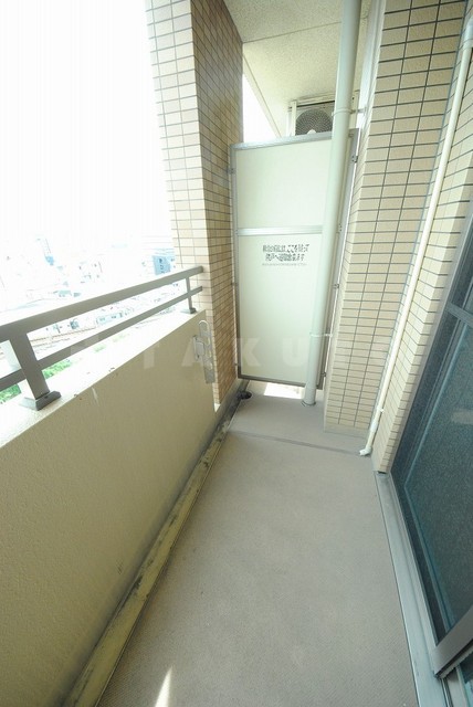 23/30 バルコニー