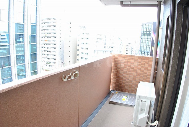 20/28 バルコニー