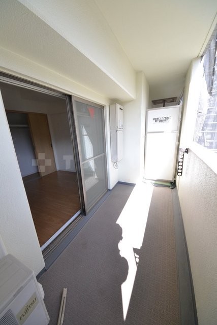 20/30 バルコニー