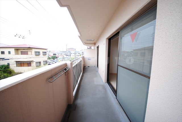 20/30 バルコニー