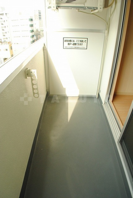 15/26 バルコニー