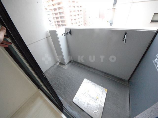 16/25 バルコニー