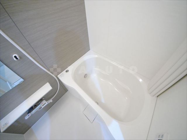 13/26 浴室