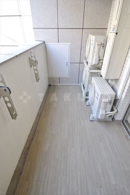 22/30 バルコニー