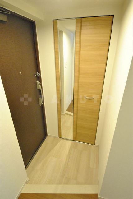 13/30 玄関