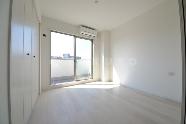 19/27 バルコニー