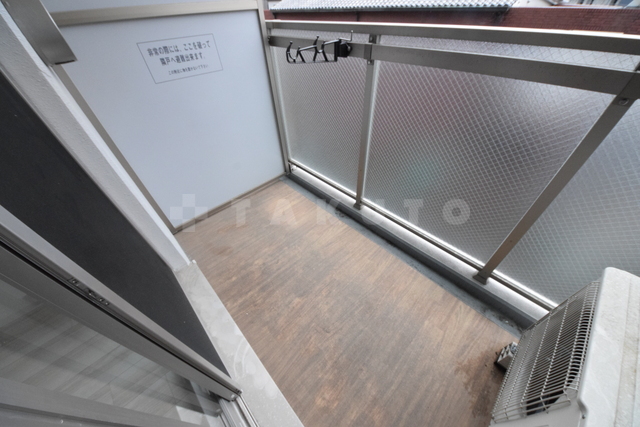 21/30 バルコニー