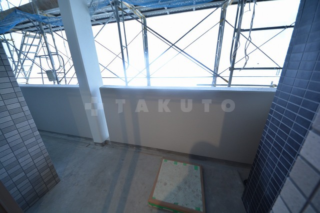 23/30 バルコニー