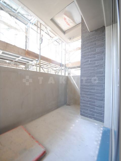 20/30 バルコニー