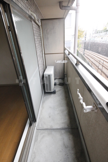 19/30 バルコニー