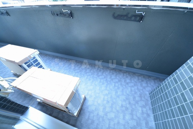 25/30 バルコニー