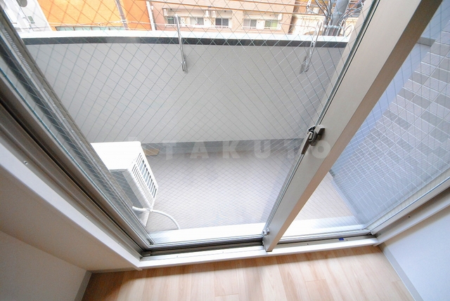 14/27 バルコニー