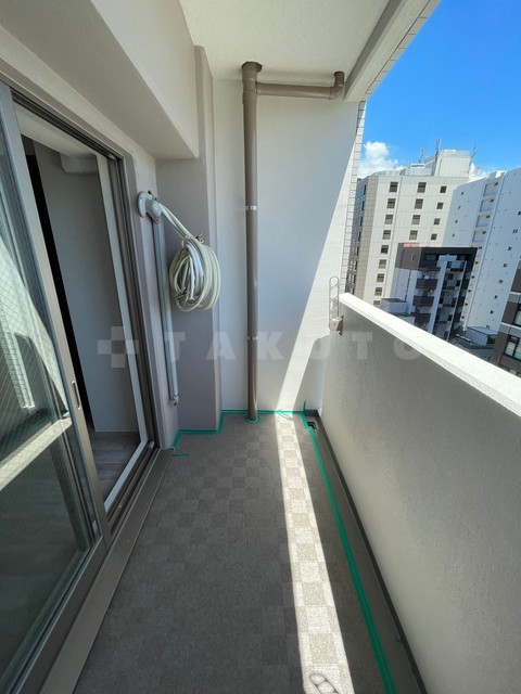 19/30 バルコニー