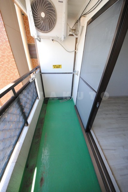 14/22 バルコニー