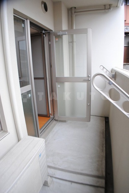 18/30 バルコニー