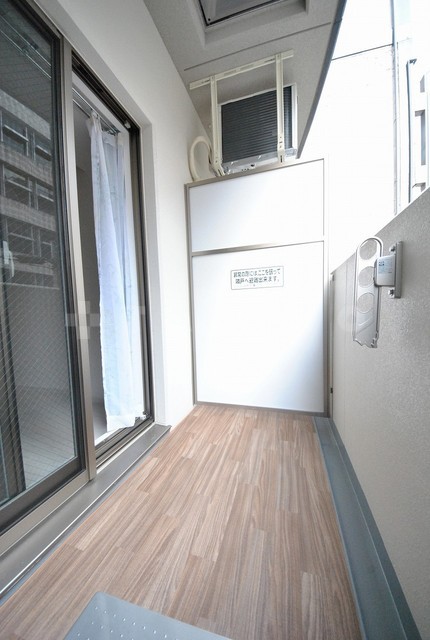 21/30 バルコニー