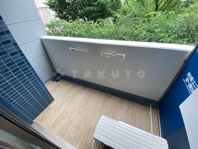 16/23 バルコニー