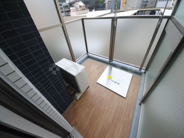 18/29 バルコニー
