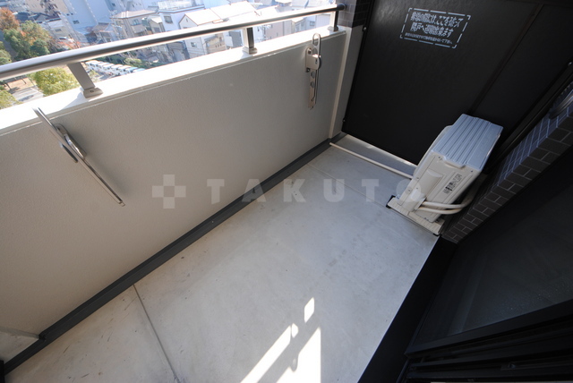 14/27 バルコニー