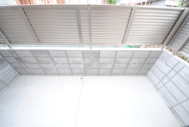 15/22 バルコニー