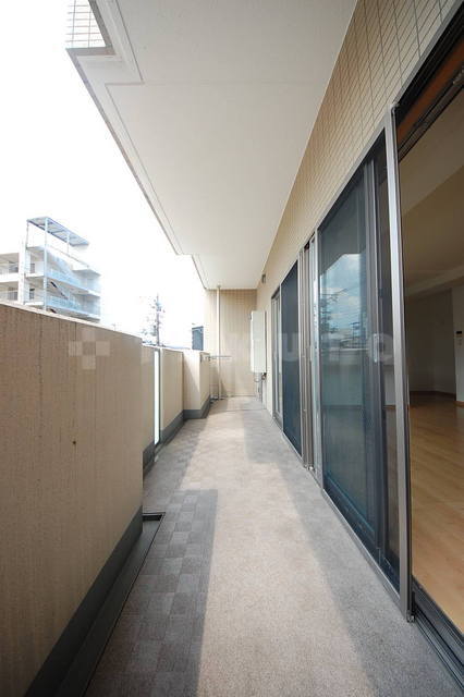 13/27 バルコニー