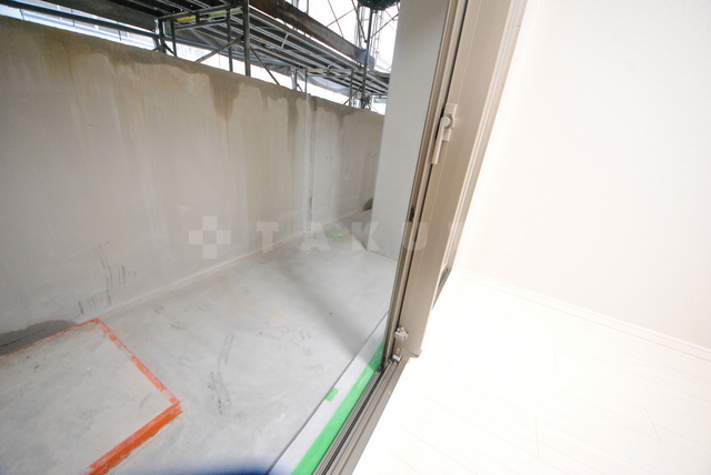 16/26 バルコニー