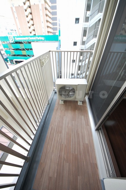 15/26 バルコニー