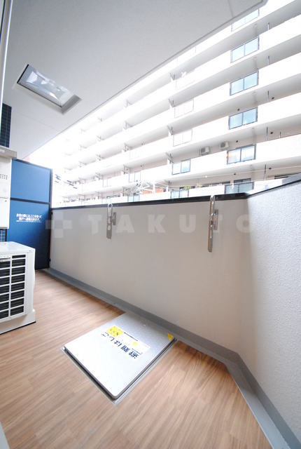 18/29 バルコニー