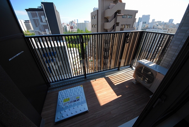 16/28 バルコニー