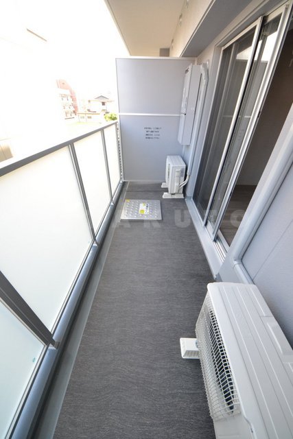 15/27 バルコニー