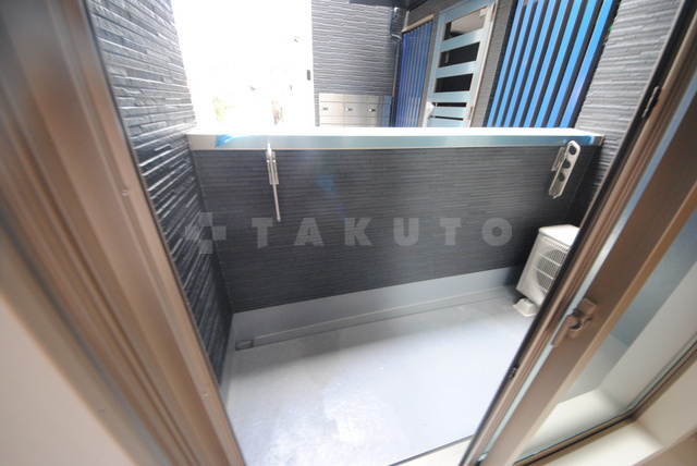 20/30 バルコニー