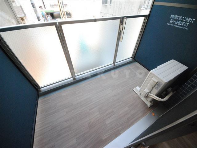 20/23 バルコニー