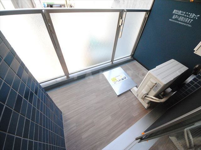 19/23 バルコニー