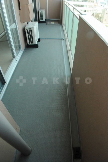 16/28 バルコニー