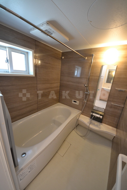 14/30 浴室