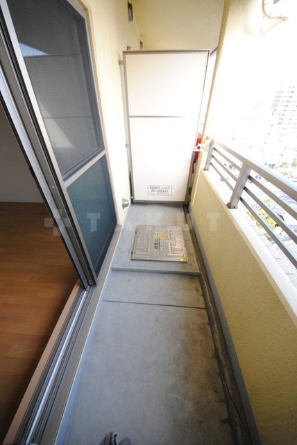 16/26 バルコニー