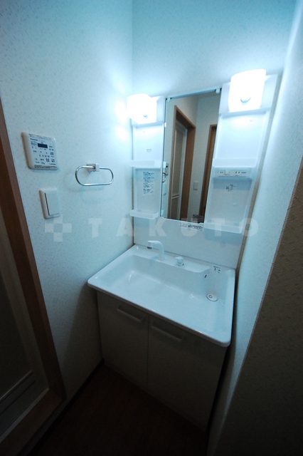 13/27 洗面