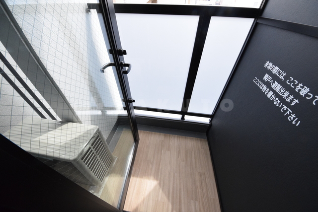 22/30 バルコニー