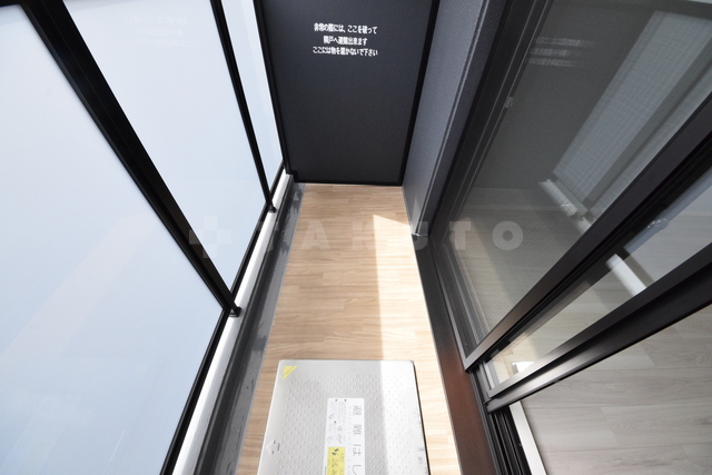 23/30 バルコニー