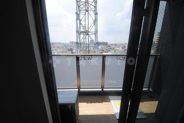 15/26 バルコニー