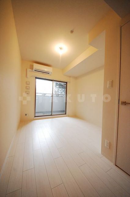 14/28 バルコニー