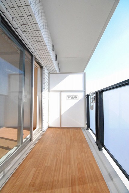 20/30 バルコニー