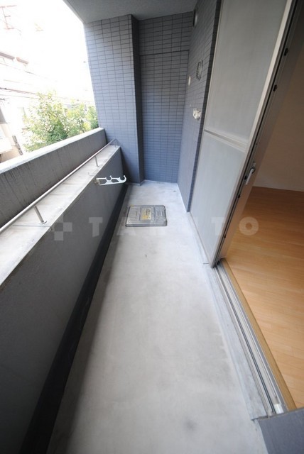 20/30 バルコニー