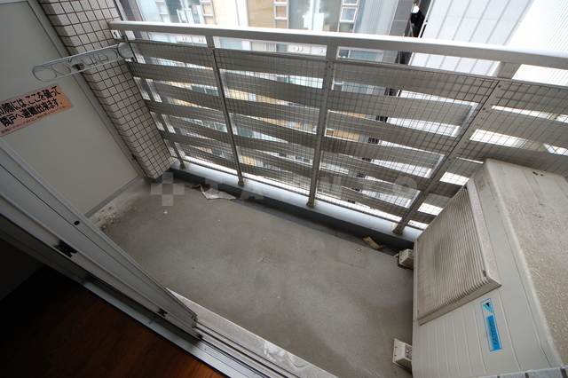 19/30 バルコニー