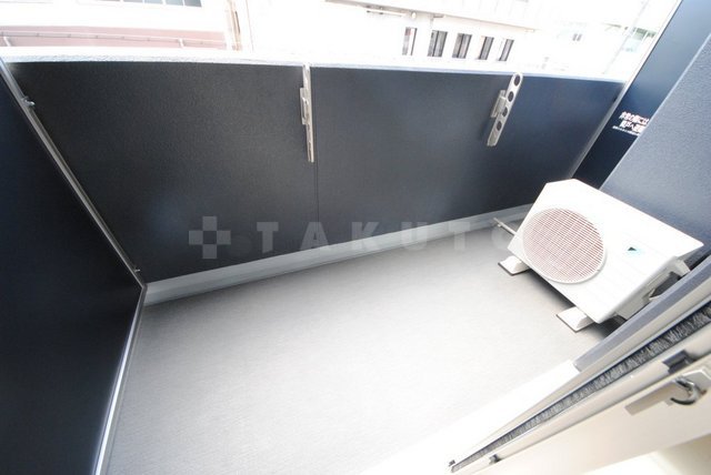 17/30 バルコニー