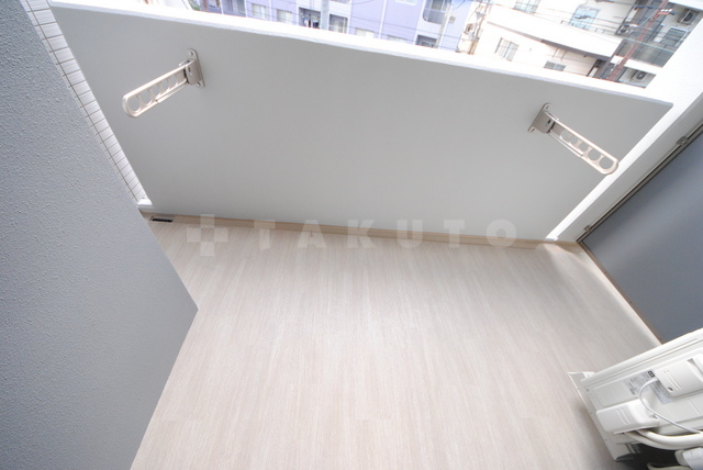 18/29 バルコニー